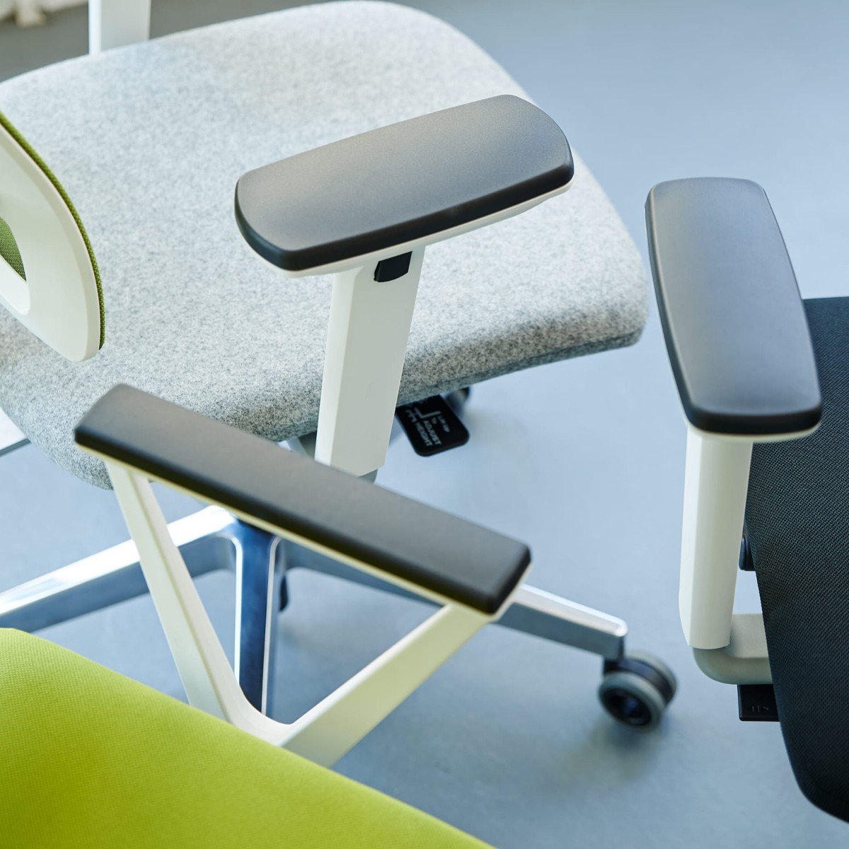 office-chairs_1-1_4ME-2ME-6.jpg