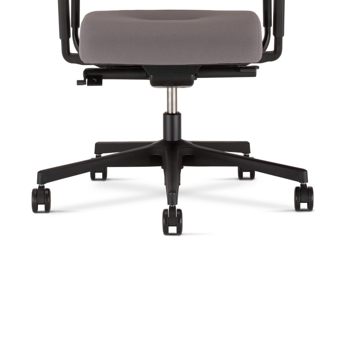 office-chairs_1-1_Xenium-60.jpg