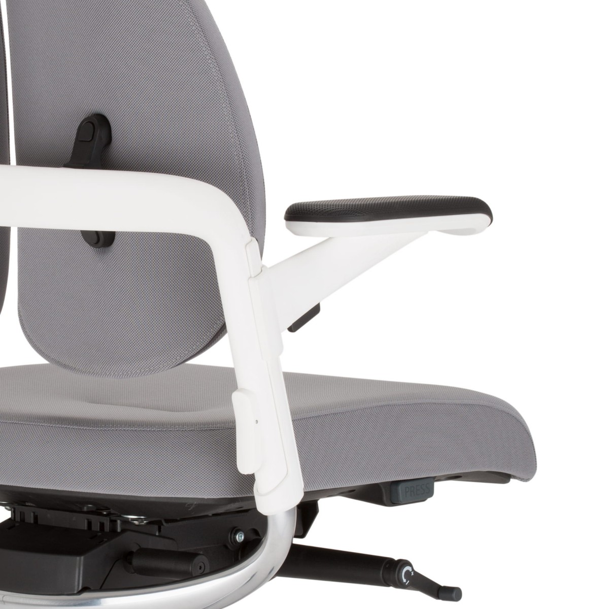 office-chairs_1-1_Xenium-55.jpg