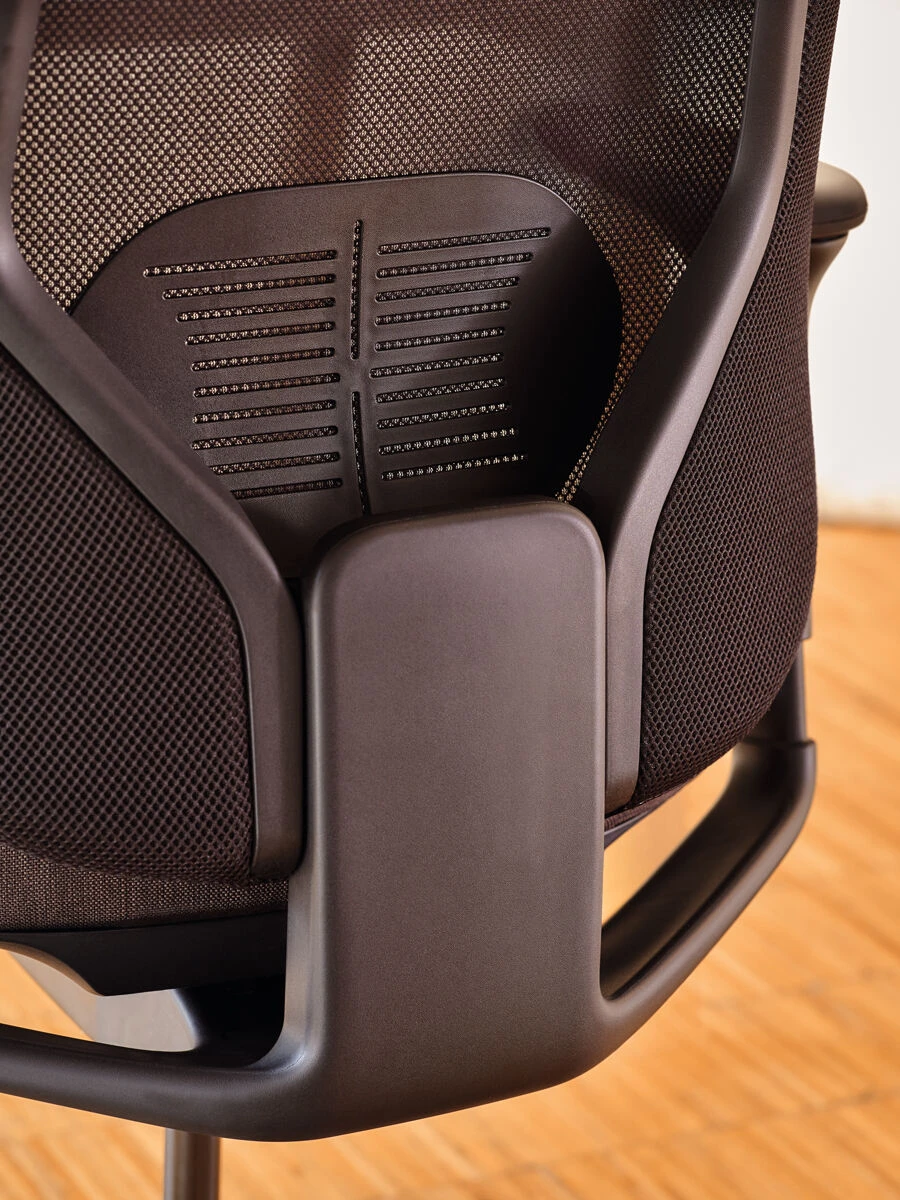 seating-office-chair-iris-mdd-ral9005-a61270-black_.jpg