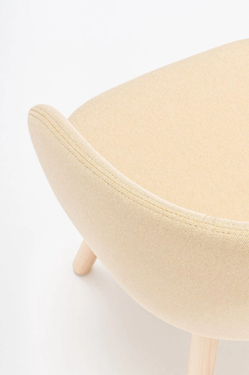 seating_grace_chair_mdd_q21_natural_beech_8_.jpg