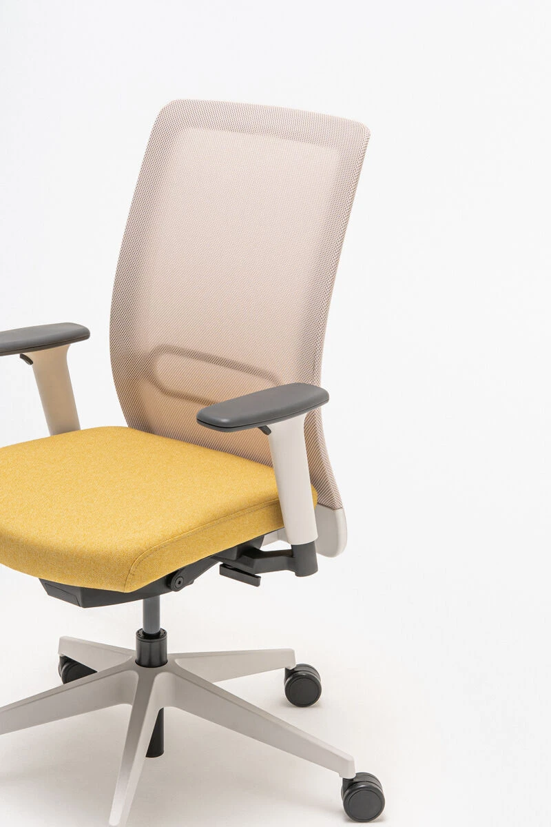 seating-chair-leo-mdd-r61128-m62054-ral7047-grey-_12_.jpg