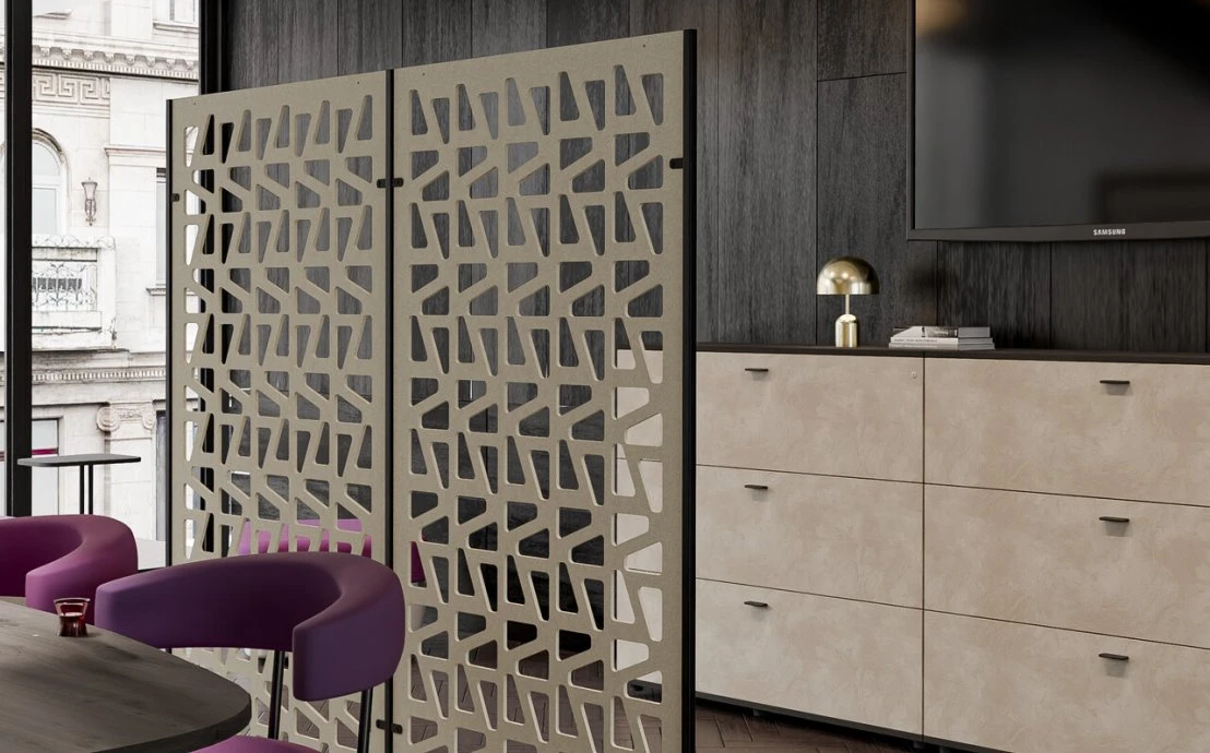 maro_eleganza-table-pro-cabinets-with-drawers-sitiq-sofa-texo-standing-curtains-1.2.png