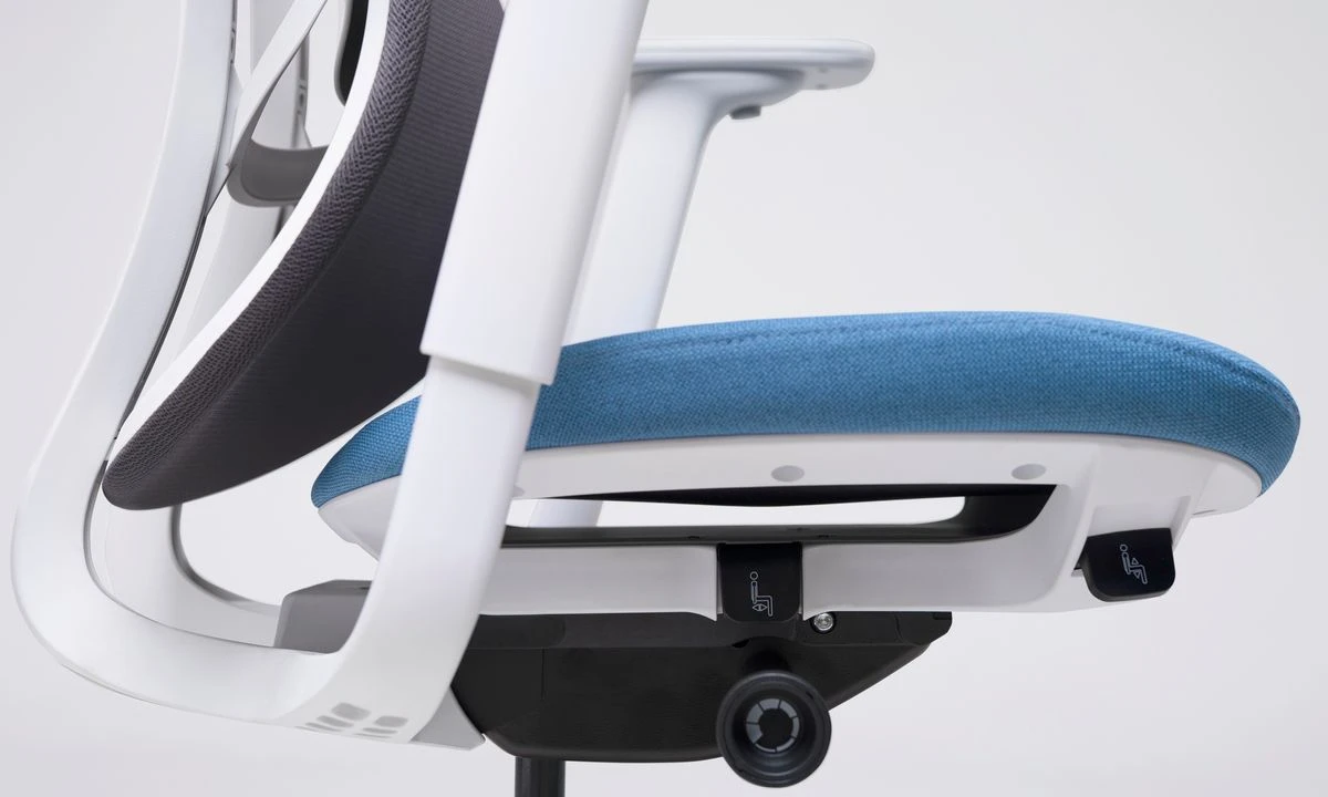 f41e50fc-f20d-450c-a53d-6e8d4a2d8df3_Prox_office-chair_Nowy-Styl_studio-detail_05.jpg